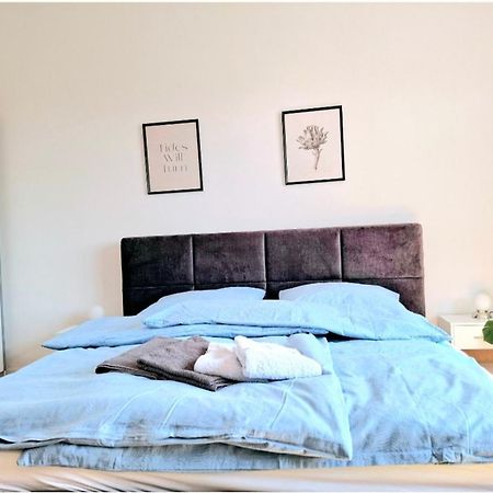 Amazing Castle View Apartment Bratislava Bagian luar foto