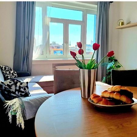 Amazing Castle View Apartment Bratislava Bagian luar foto