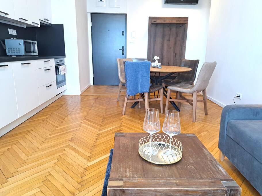 Amazing Castle View Apartment Bratislava Bagian luar foto
