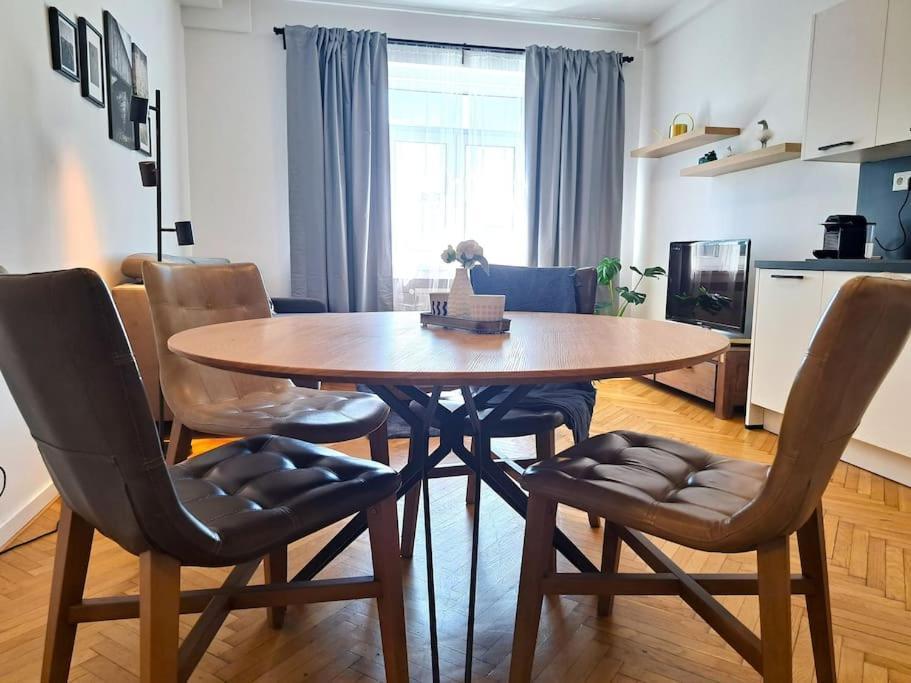 Amazing Castle View Apartment Bratislava Bagian luar foto
