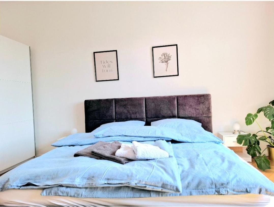 Amazing Castle View Apartment Bratislava Bagian luar foto