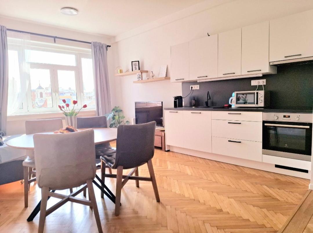 Amazing Castle View Apartment Bratislava Bagian luar foto